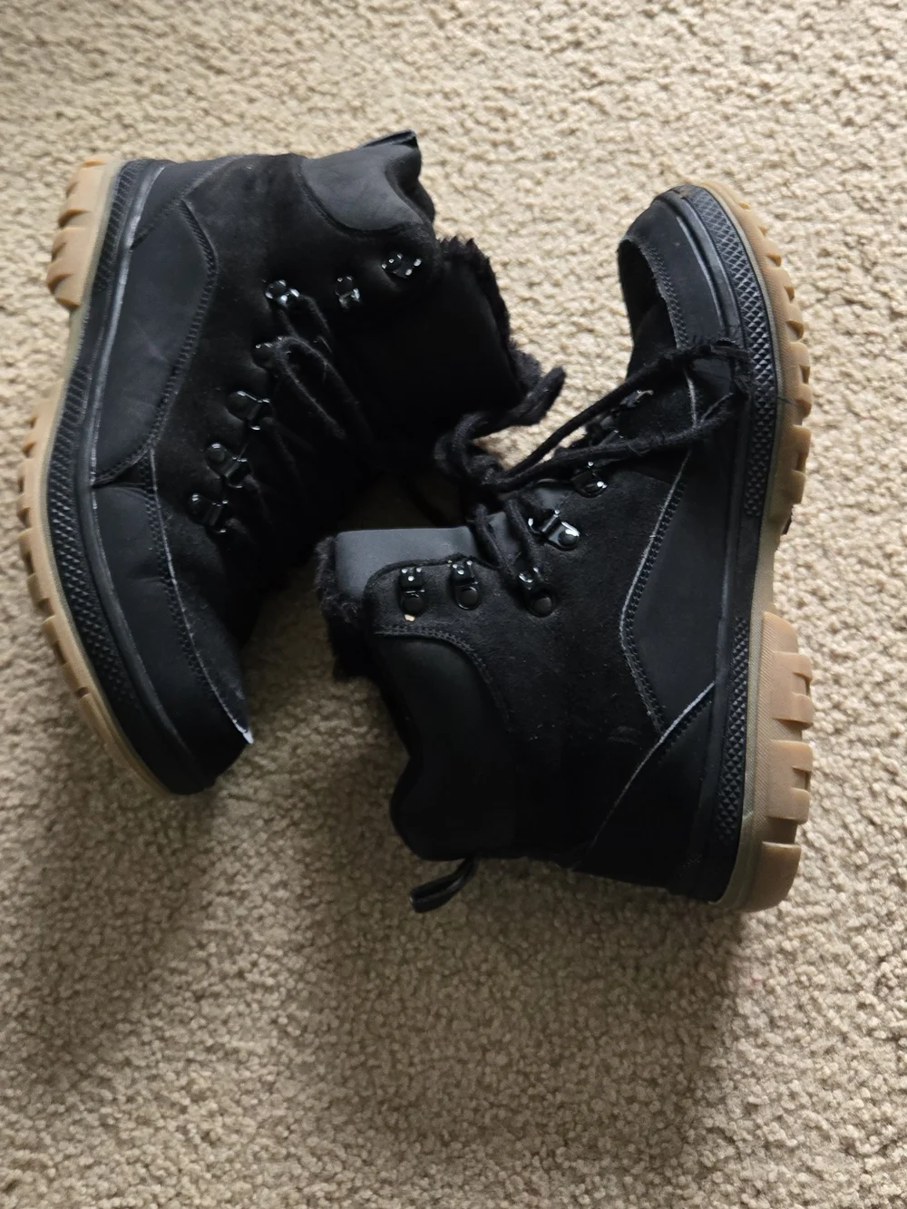 Black Lace-Up Fur Lined Hiking Boots with Rubber Soles